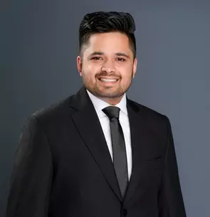 Shivam Taneja, Fergus, Real Estate Agent