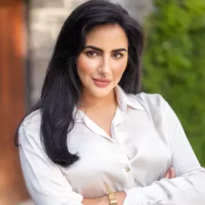 Soumia Fakhar, Laval, Real Estate Agent