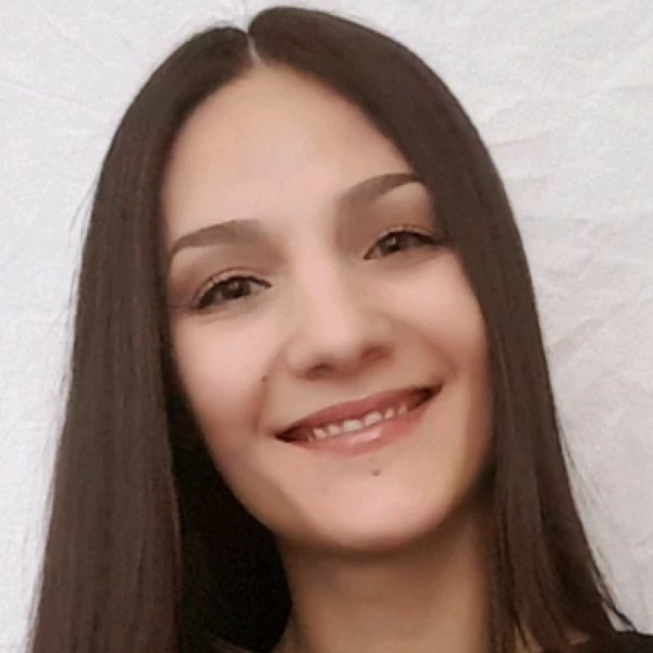 Souzan Sali, Mississauga, Real Estate Agent