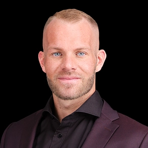 Spencer Rivers, Chestermere, Real Estate Agent