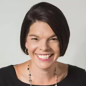 Stacy Brambilla, Winnipeg, Real Estate Agent