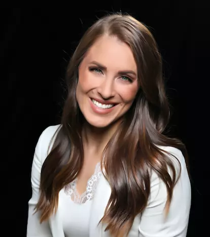 Stephanie Ostash, Kelowna, Real Estate Agent