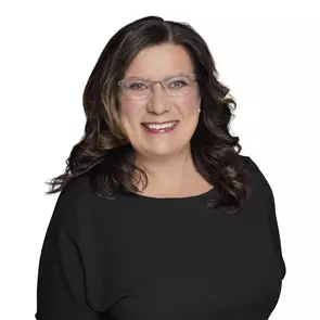 Stephanie Campbell, Calgary, Real Estate Agent
