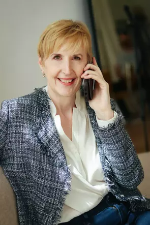 Sue Anfang, Scarborough, Real Estate Agent