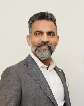 Sukh Brar, Delta, Real Estate Agent