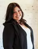 Tara Fujimura, London, Real Estate Agent