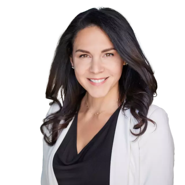 Tara Molina, Calgary, Real Estate Agent