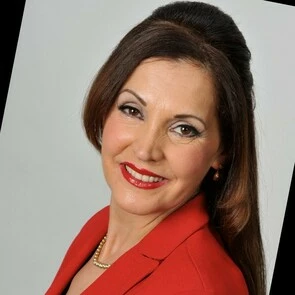 Teresa De Cotiis, Westmount, Real Estate Agent