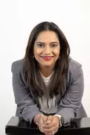 Tina Kothari, London, Real Estate Agent