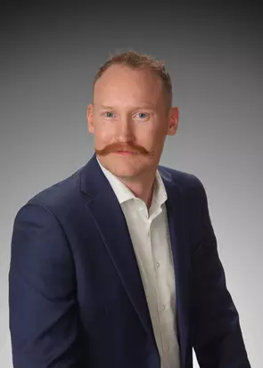 Tony Hidson, Calgary, Insurance Agent