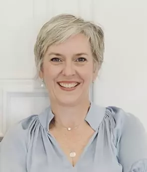 Tonya Potts, Hamilton, Real Estate Agent