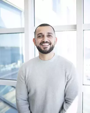 Vany Kilyana, Toronto, Real Estate Agent