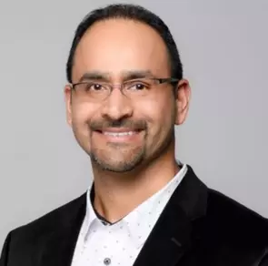 Vick Randhawa, Brampton, Real Estate Agent