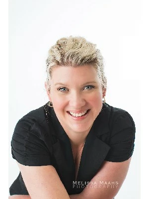 Vicki Sweeney, Clarington, Real Estate Agent