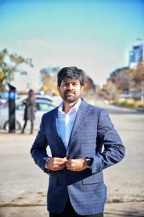 Vinay Medavarapu, Windsor, Real Estate Agent