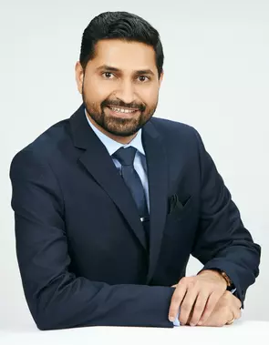 Yash Tilva, Hamilton, Real Estate Agent