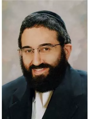 Yechezkel (Haskel) Zionce, Toronto, Real Estate Agent