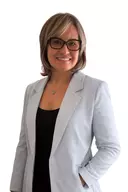 Zoya Tkachuk, Winnipeg, Real Estate Agent