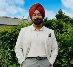 Jp Soni, Surrey, Real Estate Agent